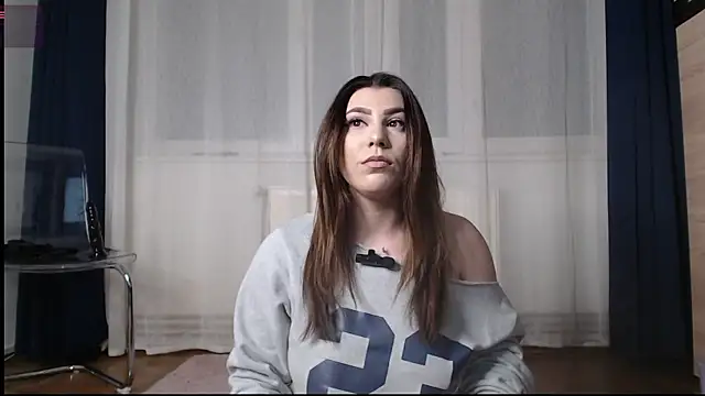 Natasha Cameron22 online show from February 2026 05:43:02 PM