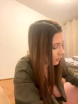 Natasha Cameron22 online show from November 2025 07:51:01 PM