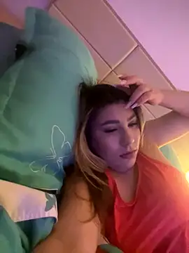 Natasha Cameron22 online show from October 2025 09:47:01 PM