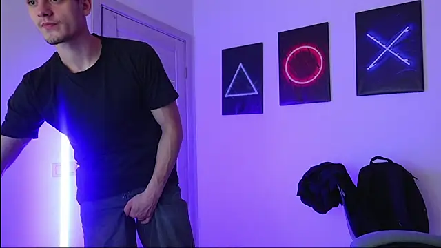 Snapshot of Brad_Holloway chatting on September 2025 01:39:02 PM Brad Holloway online show from September 2025 01:39:02 PM