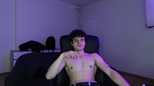 Snapshot of Brad_Holloway chatting on December 2025 01:46:01 PM Brad Holloway online show from December 2025 01:46:01 PM