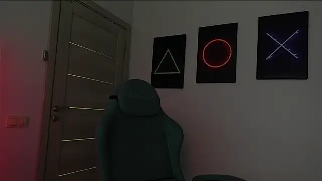 Snapshot of Brad_Holloway chatting on September 2025 05:12:01 PM Brad Holloway online show from September 2025 05:12:01 PM