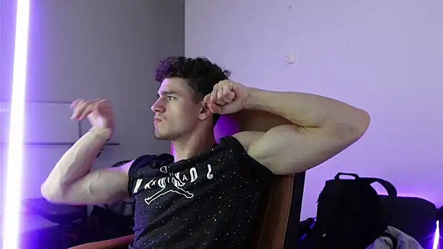 Snapshot of Brad_Holloway chatting on September 2025 12:42:02 PM Brad Holloway online show from September 2025 12:42:02 PM