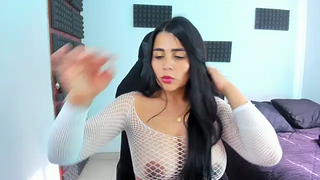 hannarusso online show from March 2026 08:55:01 PM