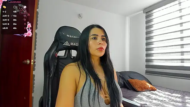 hannarusso online show from January 2026 08:24:02 PM