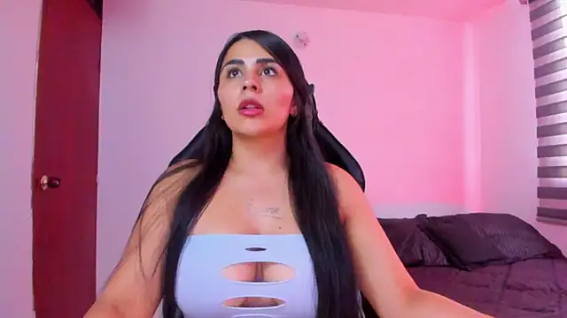 hannarusso online show from January 2026 09:18:01 PM