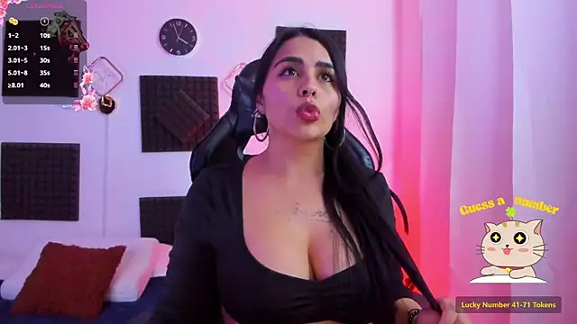 hannarusso online show from December 2025 08:58:01 PM