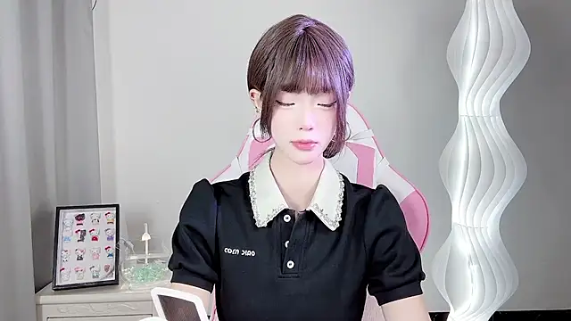 Snapshot of Gogo-888 chatting on September 2025 10:33:02 AM Gogo-888 online show from September 2025 10:33:02 AM