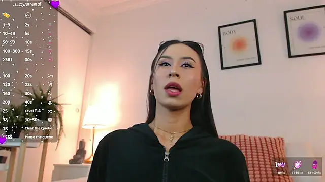 Snapshot of Valen_ross_ chatting on September 2025 11:04:02 PM Valen ross online show from September 2025 11:04:02 PM