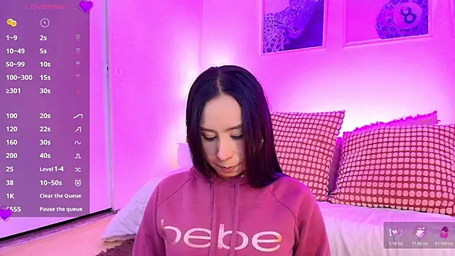 Valen ross  online show from March 2026 10:07:02 PM