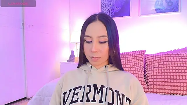 Valen ross  online show from March 2026 09:57:01 PM