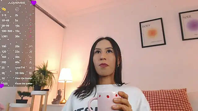 Snapshot of Valen_ross_ chatting on September 2025 03:18:01 AM Valen ross online show from September 2025 03:18:01 AM