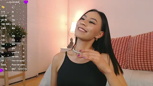 Snapshot of Valen_ross_ chatting on September 2025 10:45:01 PM Valen ross online show from September 2025 10:45:01 PM