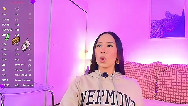 Valen ross  online show from February 2026 09:34:02 PM