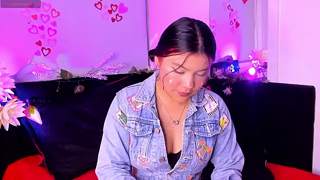 Snapshot of Zamantta chatting on October 2025 04:46:02 AM Zamantta online show from October 2025 04:46:02 AM
