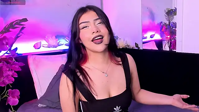 Snapshot of Zamantta chatting on December 2025 01:20:02 AM Zamantta online show from December 2025 01:20:02 AM