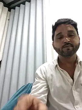 John96999 online show from May 2026 05:18:02 PM