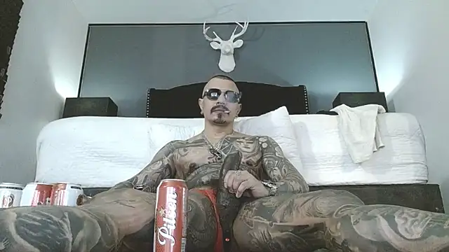 danilog515 online show from April 2026 11:58:01 AM