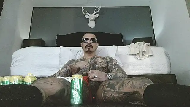 danilog515 online show from April 2026 09:22:02 AM