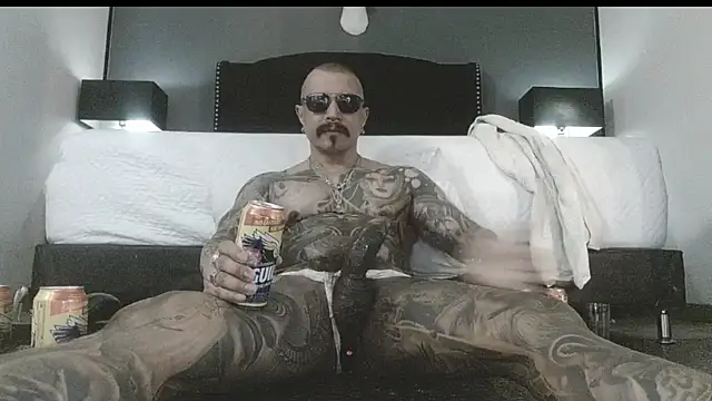 danilog515 online show from November 2025 09:08:02 PM