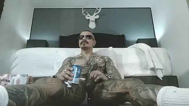 danilog515 online show from April 2026 11:41:02 PM