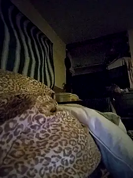 Ninfomom online show from November 2025 07:35:02 AM