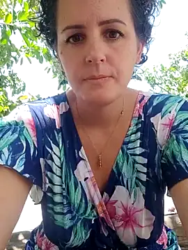 emiliemilf online show from March 2026 10:00:02 PM