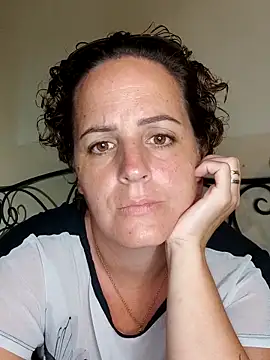 emiliemilf online show from March 2026 06:38:02 AM