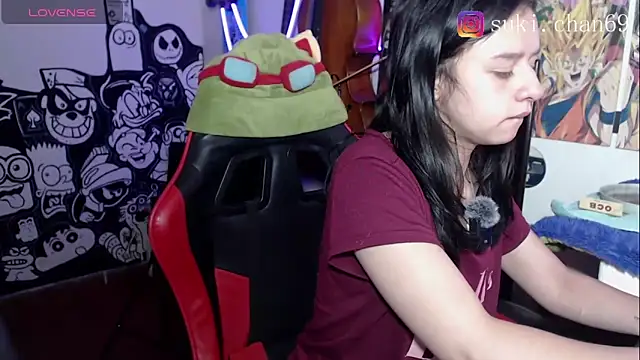 Sukychan  online show from September 2025 08:37:01 PM