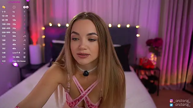 Snapshot of anitaraj_ chatting on September 2025 10:27:01 PM anitaraj online show from September 2025 10:27:01 PM