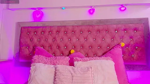 Andy Leex online show from February 2026 08:15:01 PM