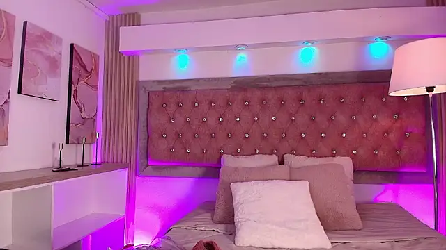 Andy Leex online show from March 2026 08:46:01 PM