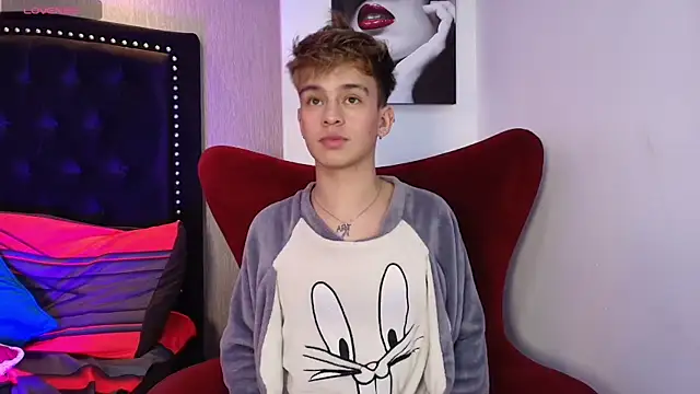 Snapshot of LiamWildx20 chatting on September 2025 04:49:02 AM LiamWildx20 online show from September 2025 04:49:02 AM