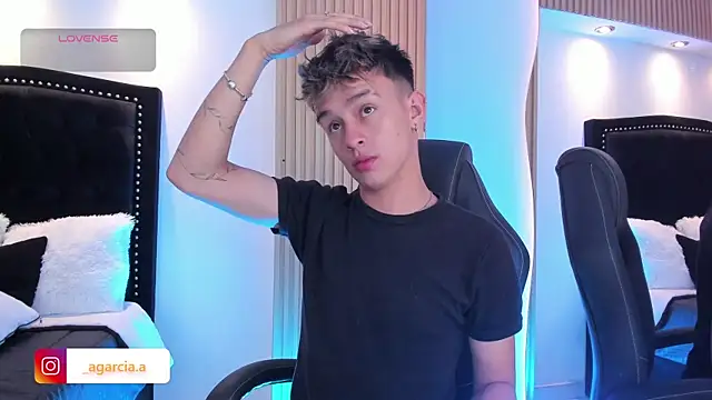 LiamWildx20 online show from May 2026 04:20:02 AM