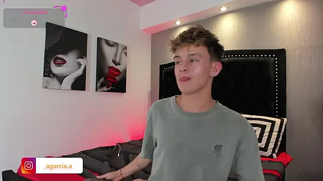 LiamWildx20 online show from March 2026 04:12:02 AM