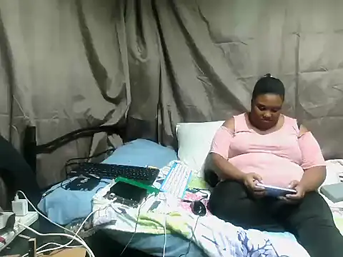 Berrylick online show from April 2026 11:50:01 AM