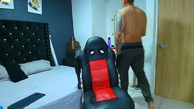 ethan dalton  online show from April 2026 03:35:01 AM