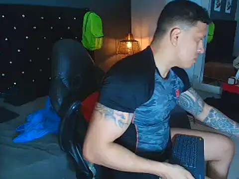 ethan dalton  online show from November 2025 03:10:02 AM