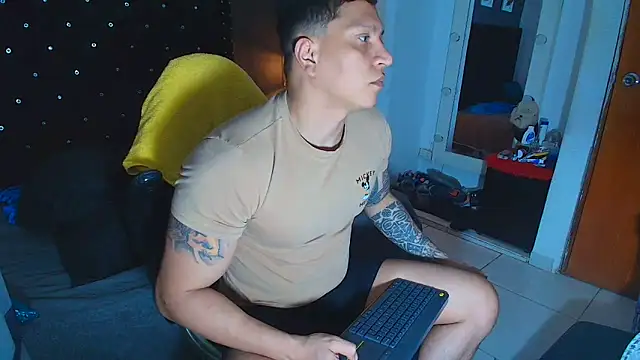 ethan dalton  online show from November 2025 03:50:02 AM