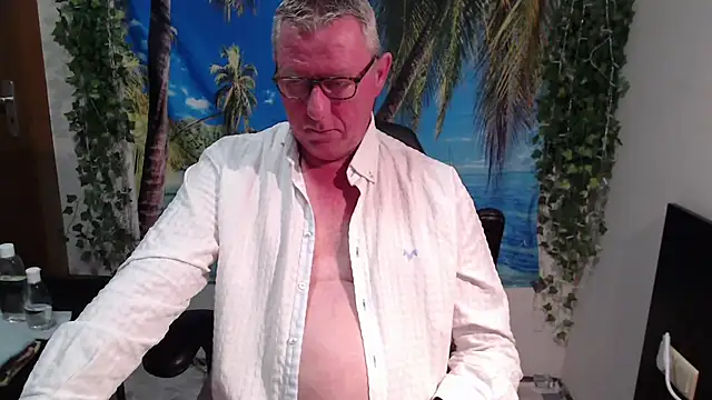 JamesBauer online show from December 2025 04:33:02 AM