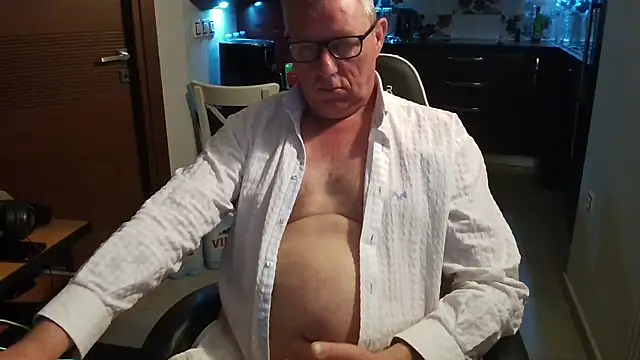 JamesBauer online show from March 2026 04:18:02 AM