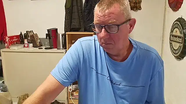 JamesBauer online show from April 2026 04:49:01 AM