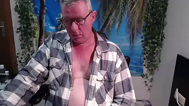 JamesBauer online show from November 2025 04:46:01 AM