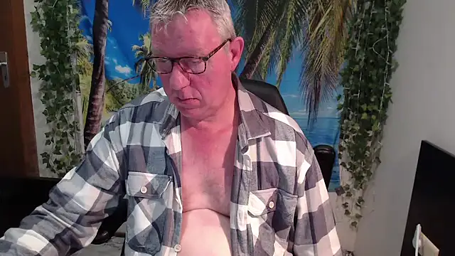 JamesBauer online show from December 2025 04:50:02 AM