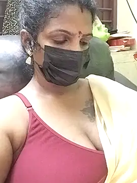 poojaa-rani online show from November 2025 05:02:01 PM