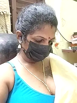 poojaa-rani online show from November 2025 05:28:01 PM