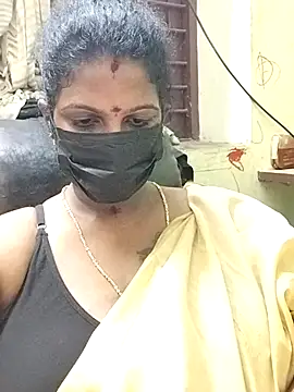 poojaa-rani online show from November 2025 05:17:02 PM