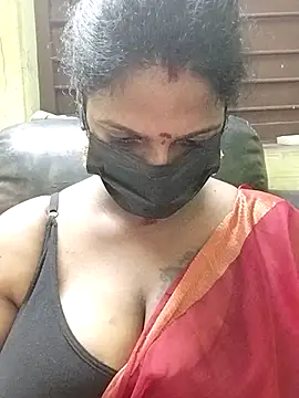 poojaa-rani online show from November 2025 05:27:01 PM