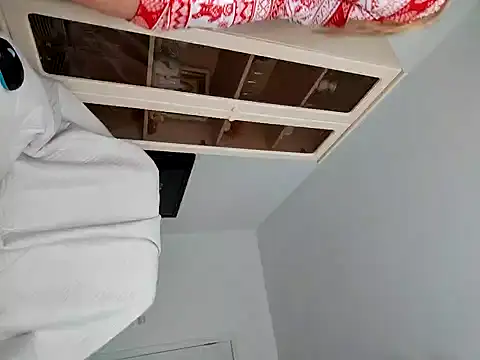 ANA STA S  online show from December 2025 12:11:01 PM