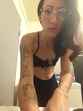 meletalex online show from October 2025 05:19:02 AM